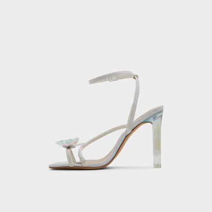 Pepela in White - Strappy heeled sandal, Block heel - White