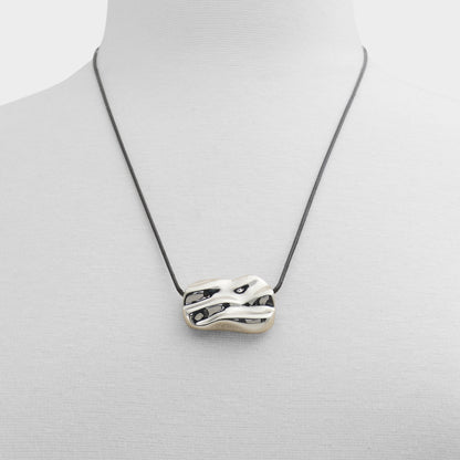 Zayna in Black Silver Multi - Necklace - Black/silver multi