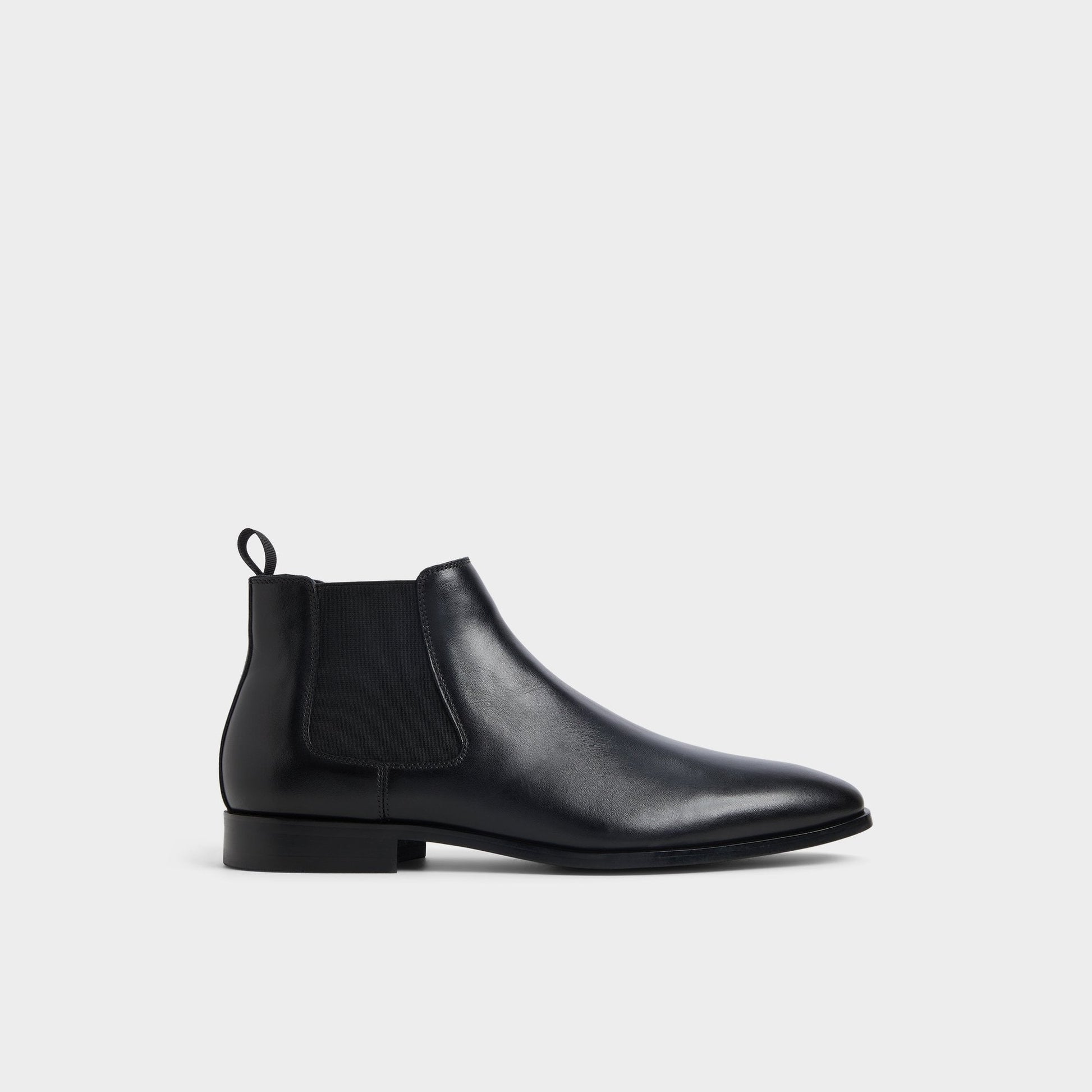 Sosa in Black - Chelsea boot - Black
