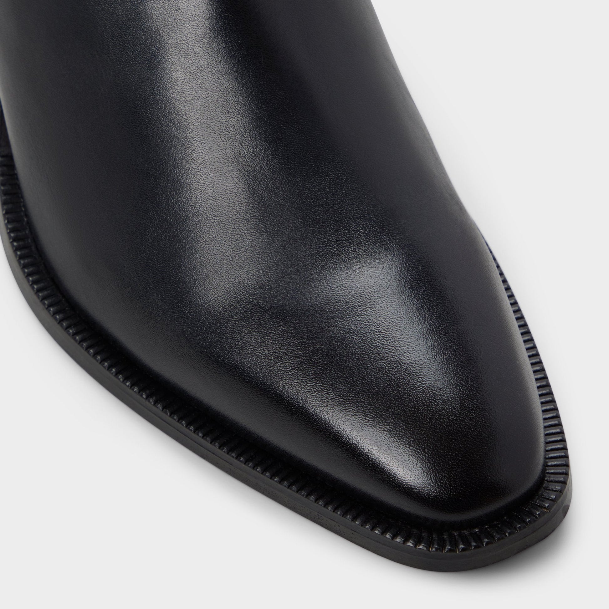 Jako in Black - Chelsea boot, Block heel - Black