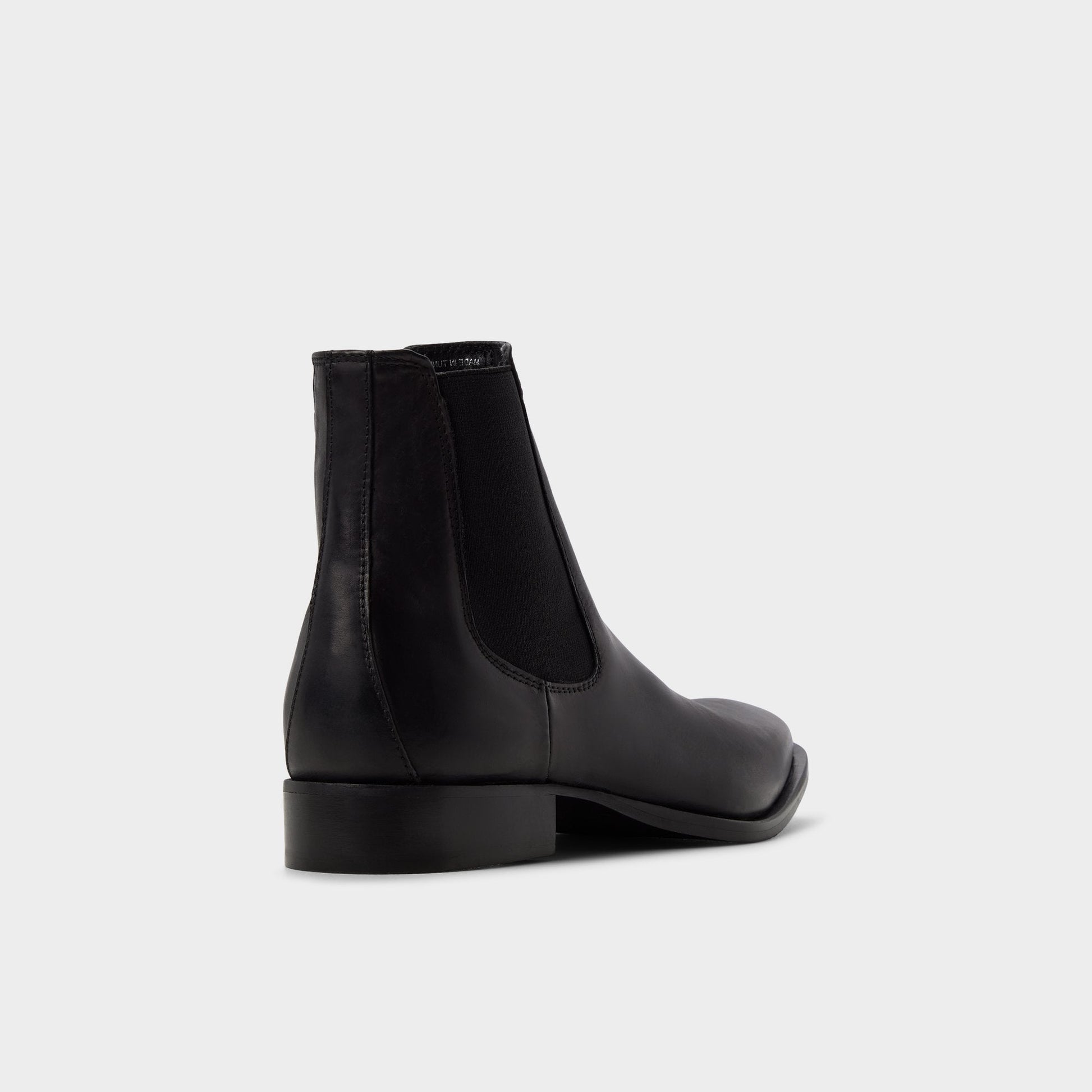 Dax in Black - Chelsea boot - Black