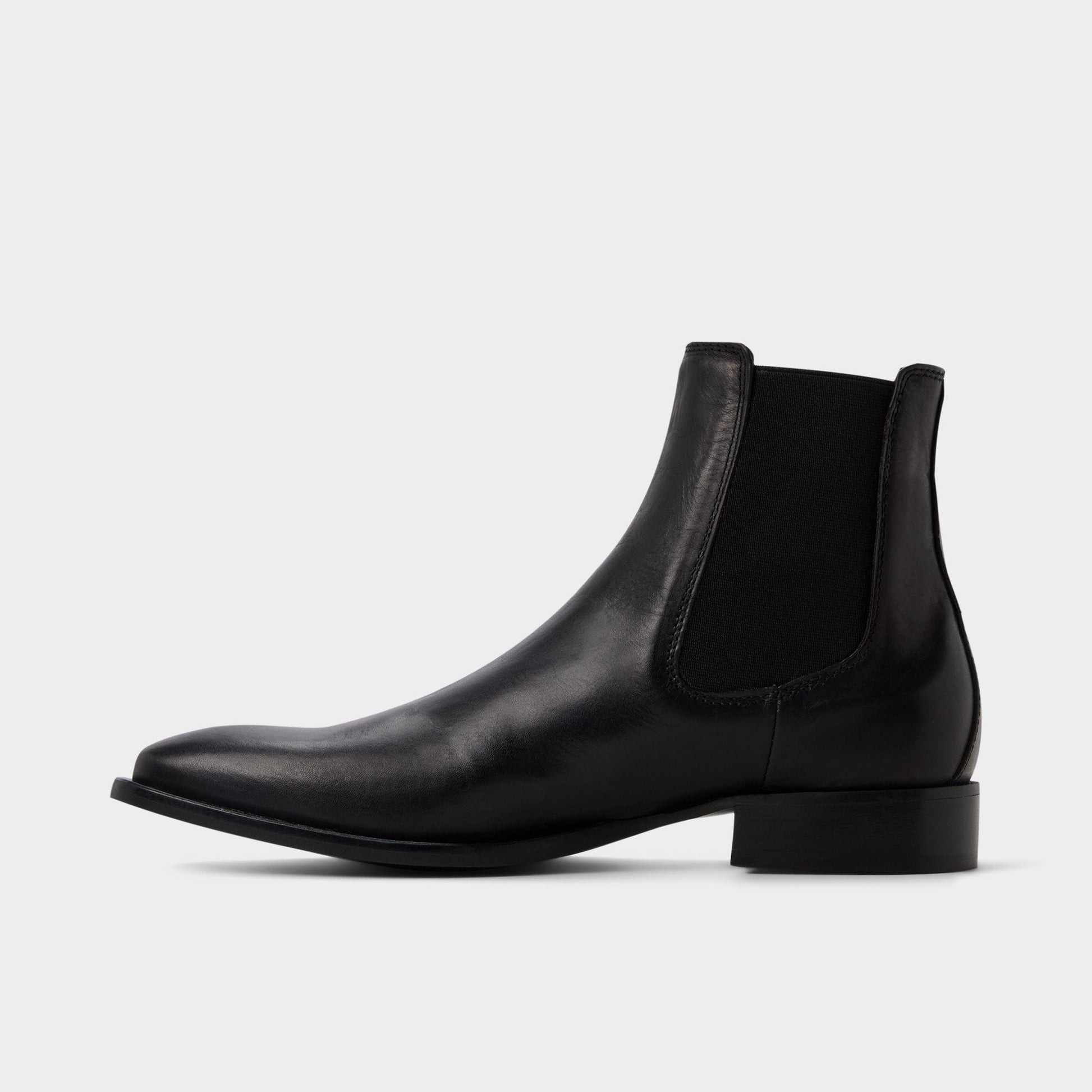 Dax in Black - Chelsea boot - Black