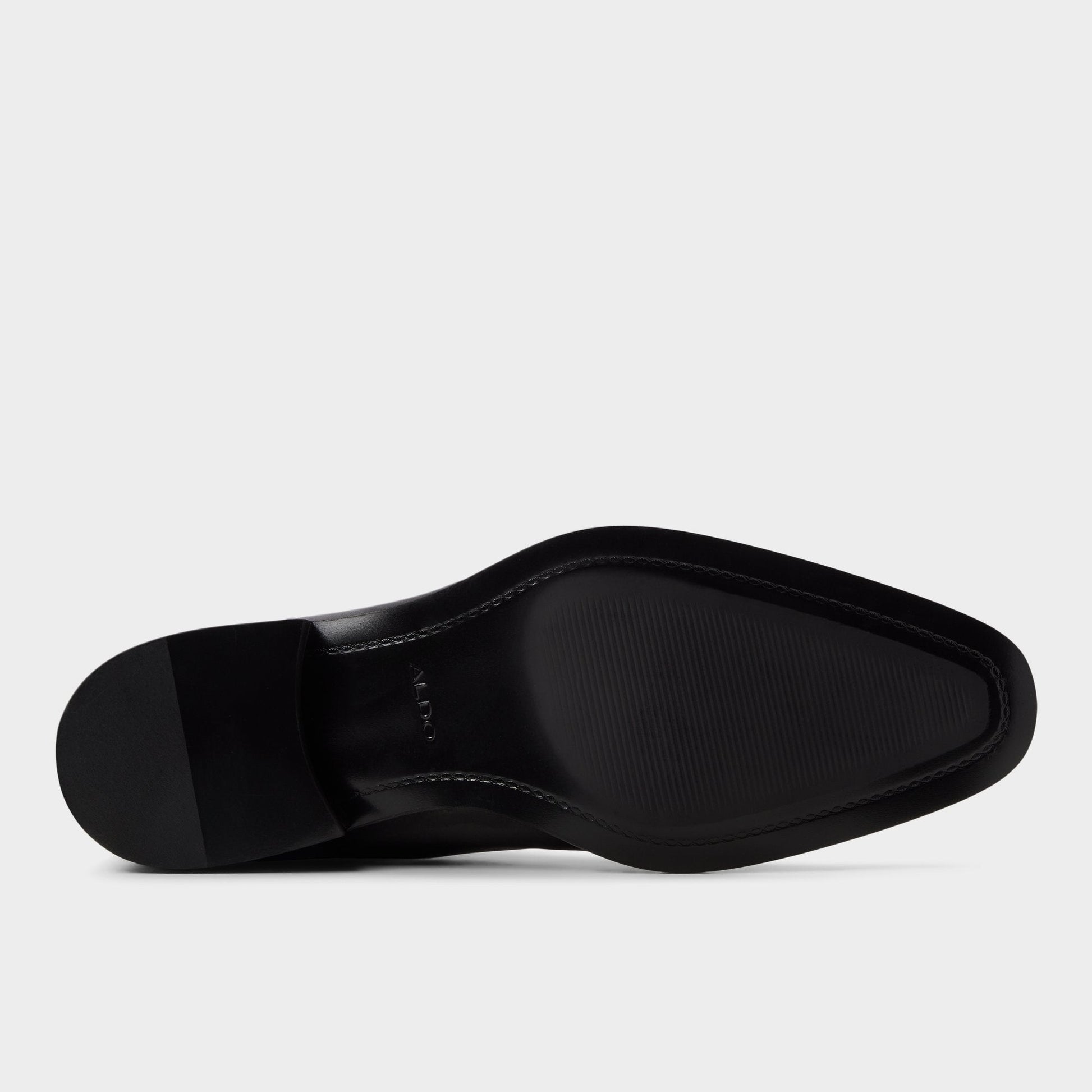 Dax in Black - Chelsea boot - Black