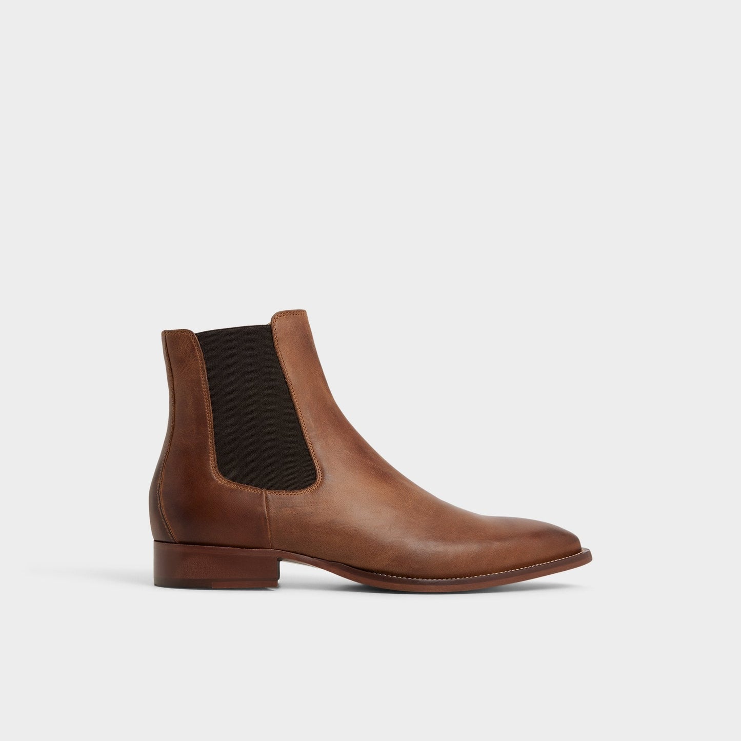Dax in Cognac - Chelsea boot - Cognac
