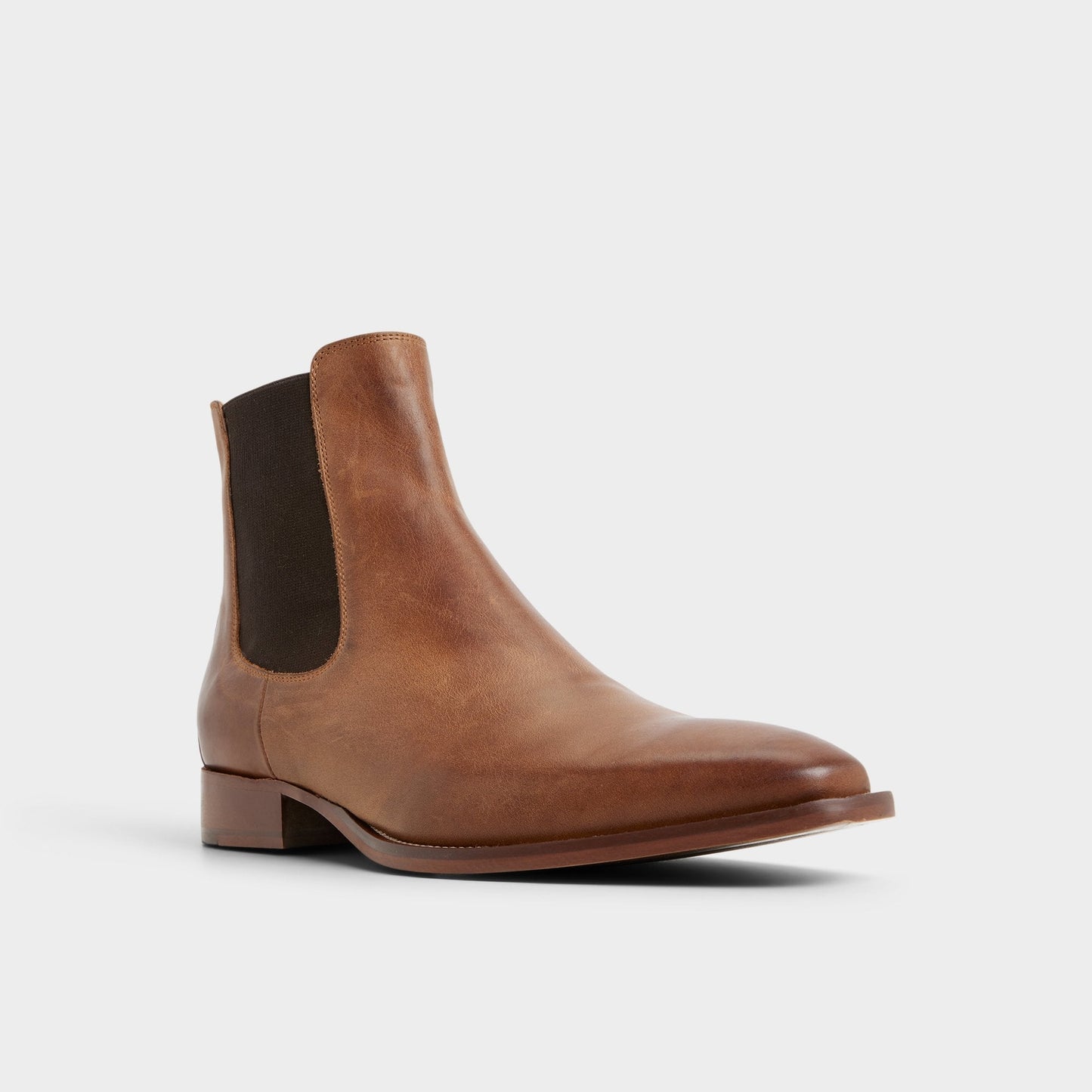 Dax in Cognac - Chelsea boot - Cognac