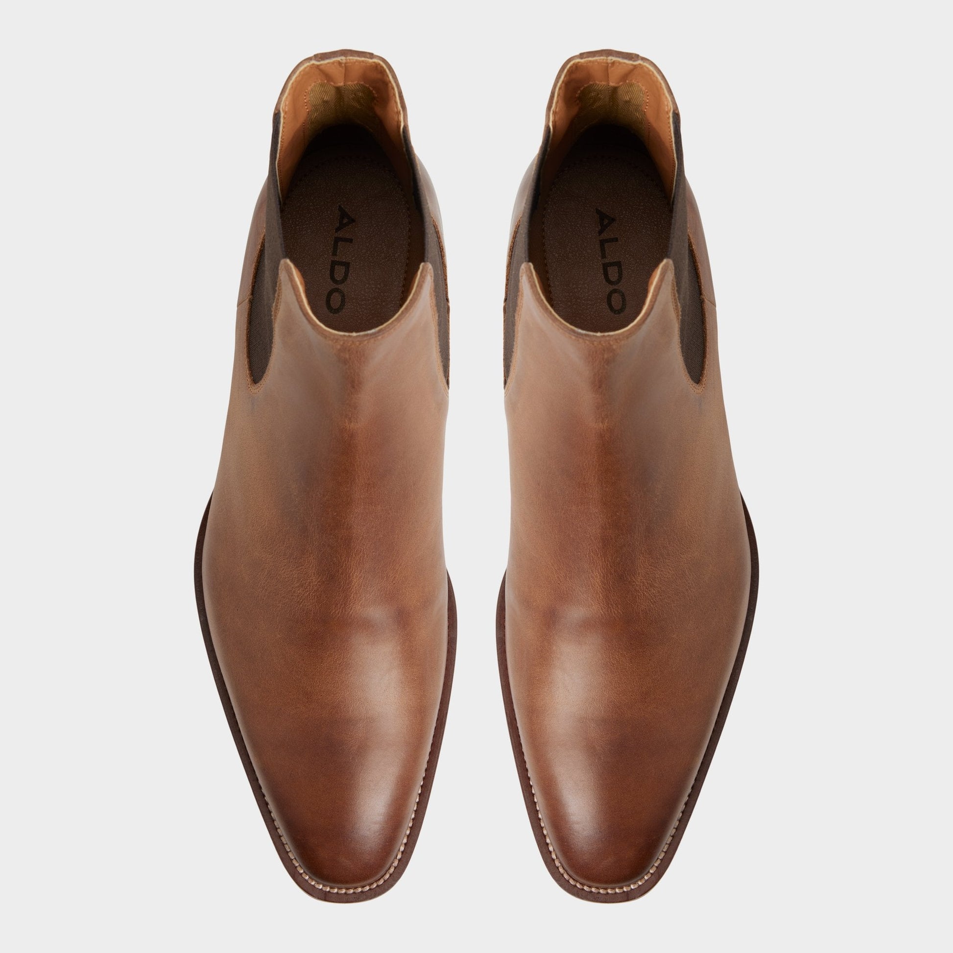 Dax in Cognac - Chelsea boot - Cognac