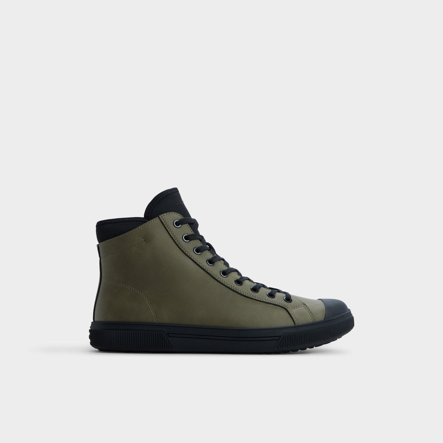 Esttanqueiro in Olive - Lace-up boot, Cup sole - Olive