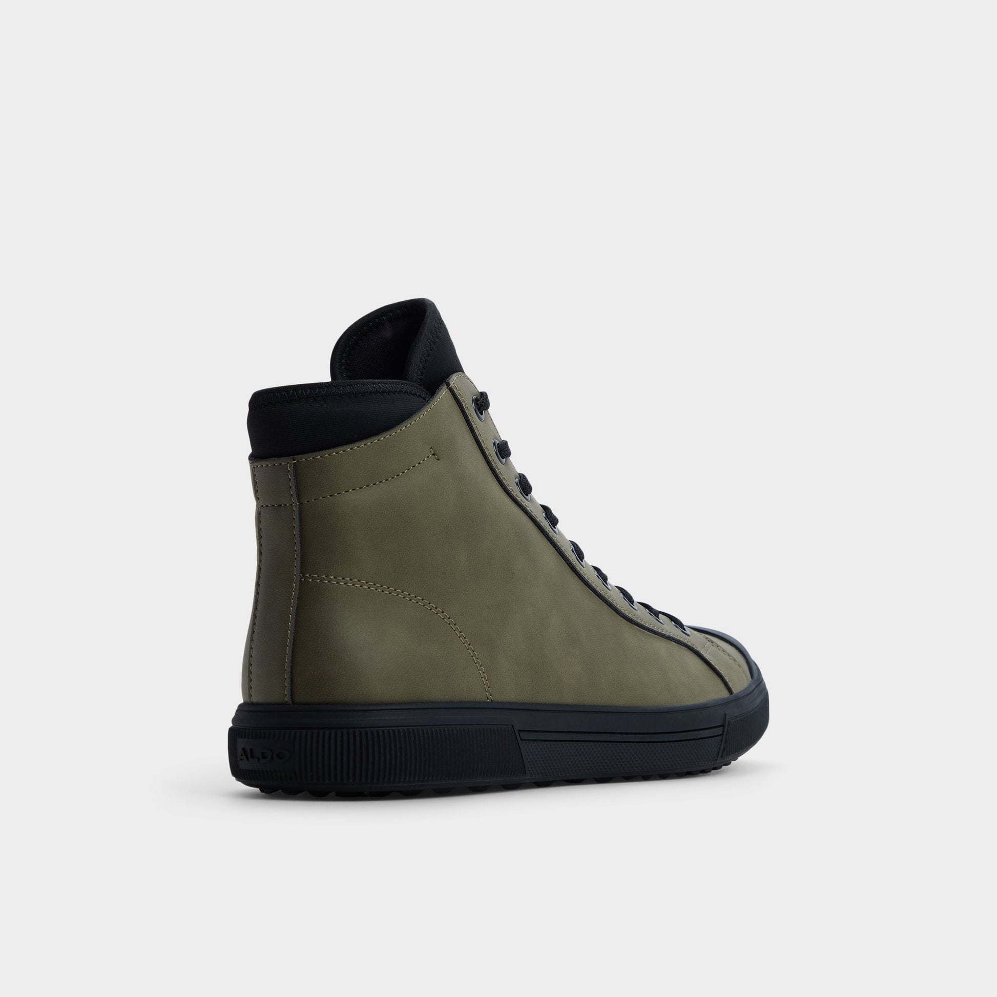 Esttanqueiro in Olive - Lace-up boot, Cup sole - Olive