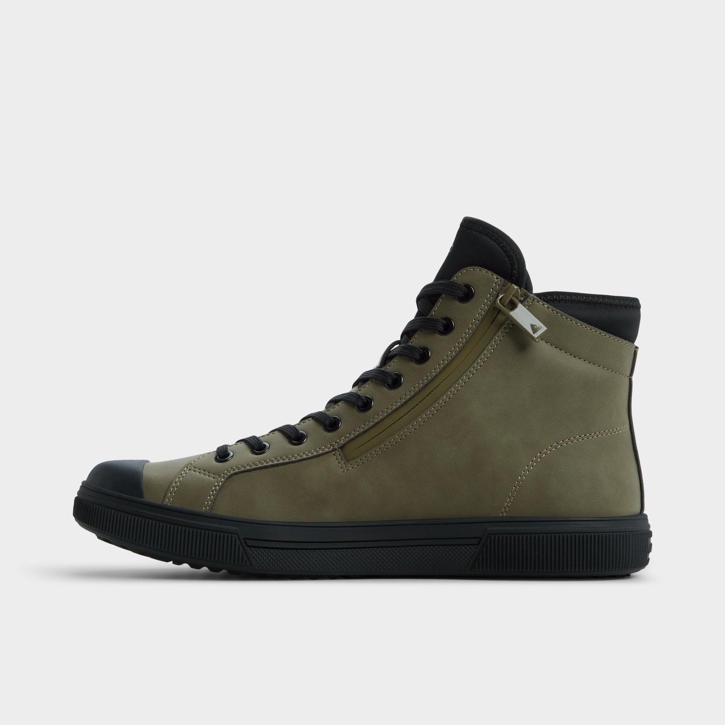 Esttanqueiro in Olive - Lace-up boot, Cup sole - Olive