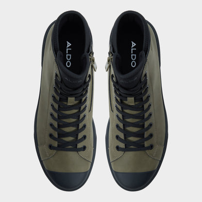 Esttanqueiro in Olive - Lace-up boot, Cup sole - Olive