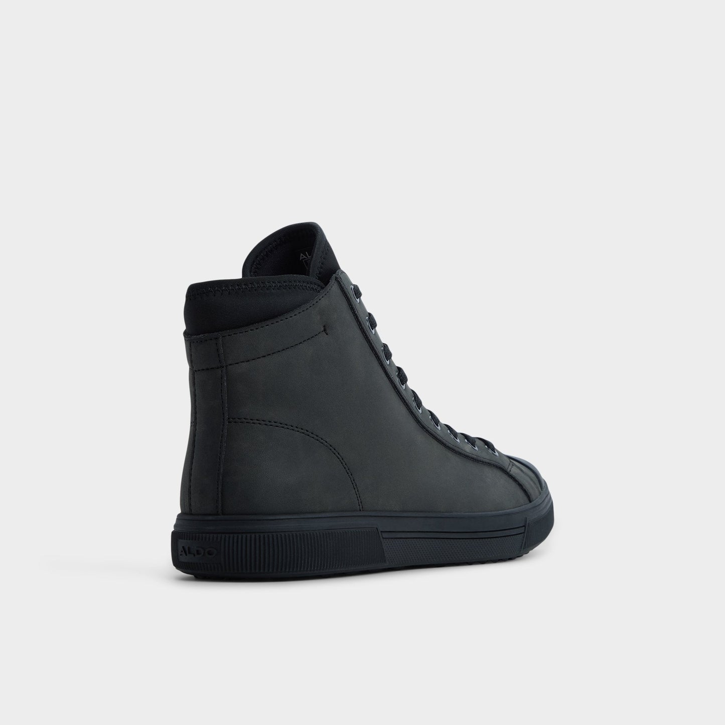 Esttanqueiro in Black - Lace-up boot, Cup sole - Black