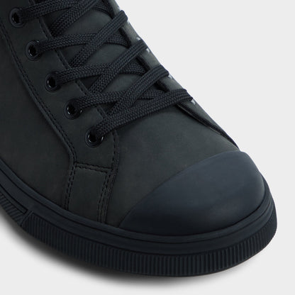 Esttanqueiro in Black - Lace-up boot, Cup sole - Black