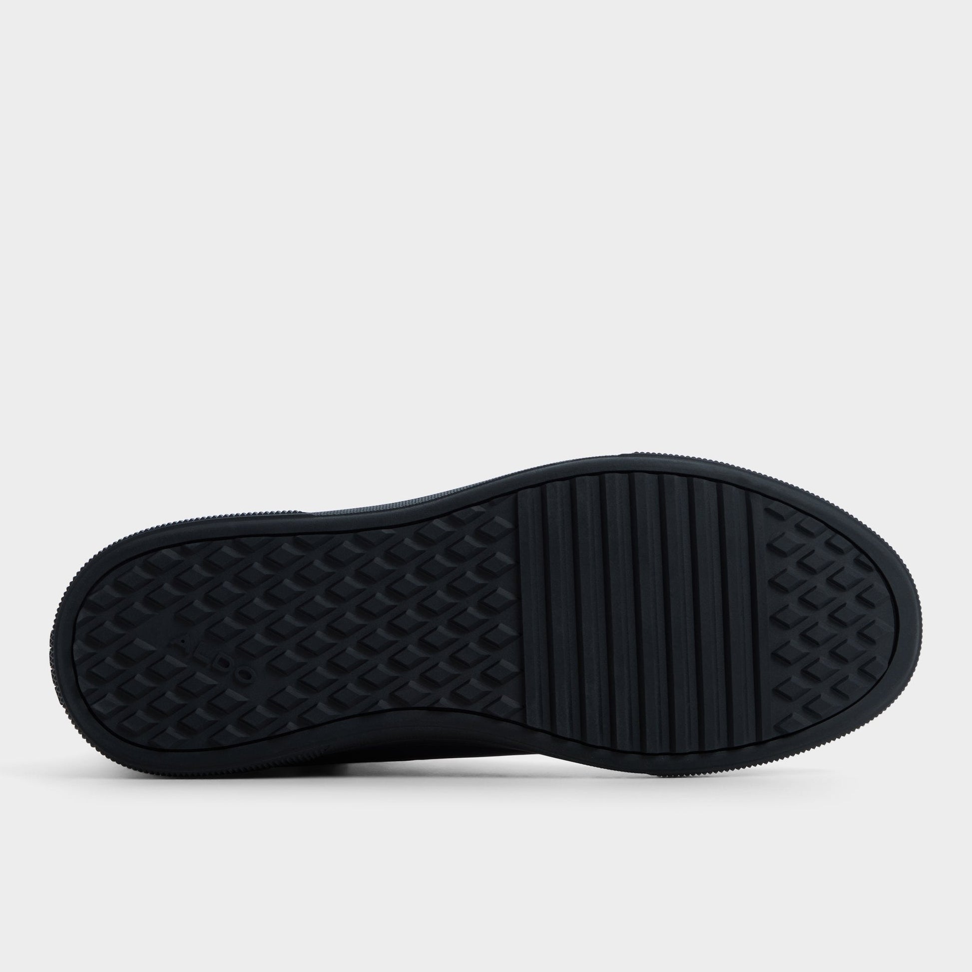 Esttanqueiro in Black - Lace-up boot, Cup sole - Black