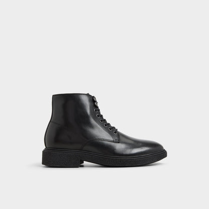 Walton in Black - Lace-up boot - Black