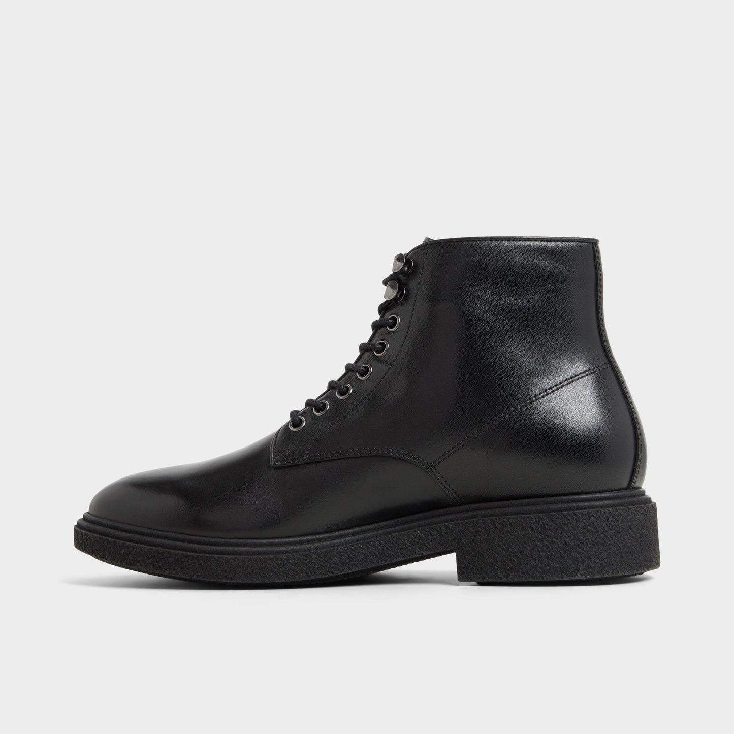 Walton in Black - Lace-up boot - Black