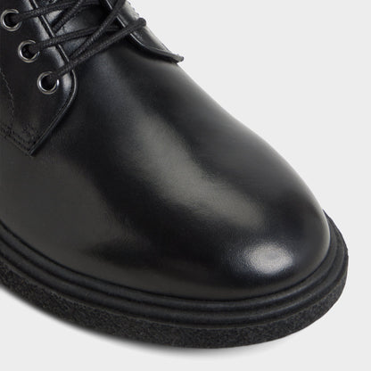 Walton in Black - Lace-up boot - Black