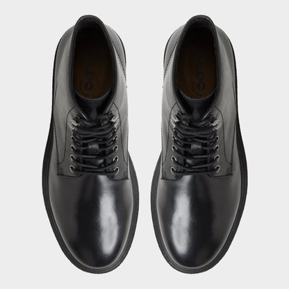 Walton in Black - Lace-up boot - Black