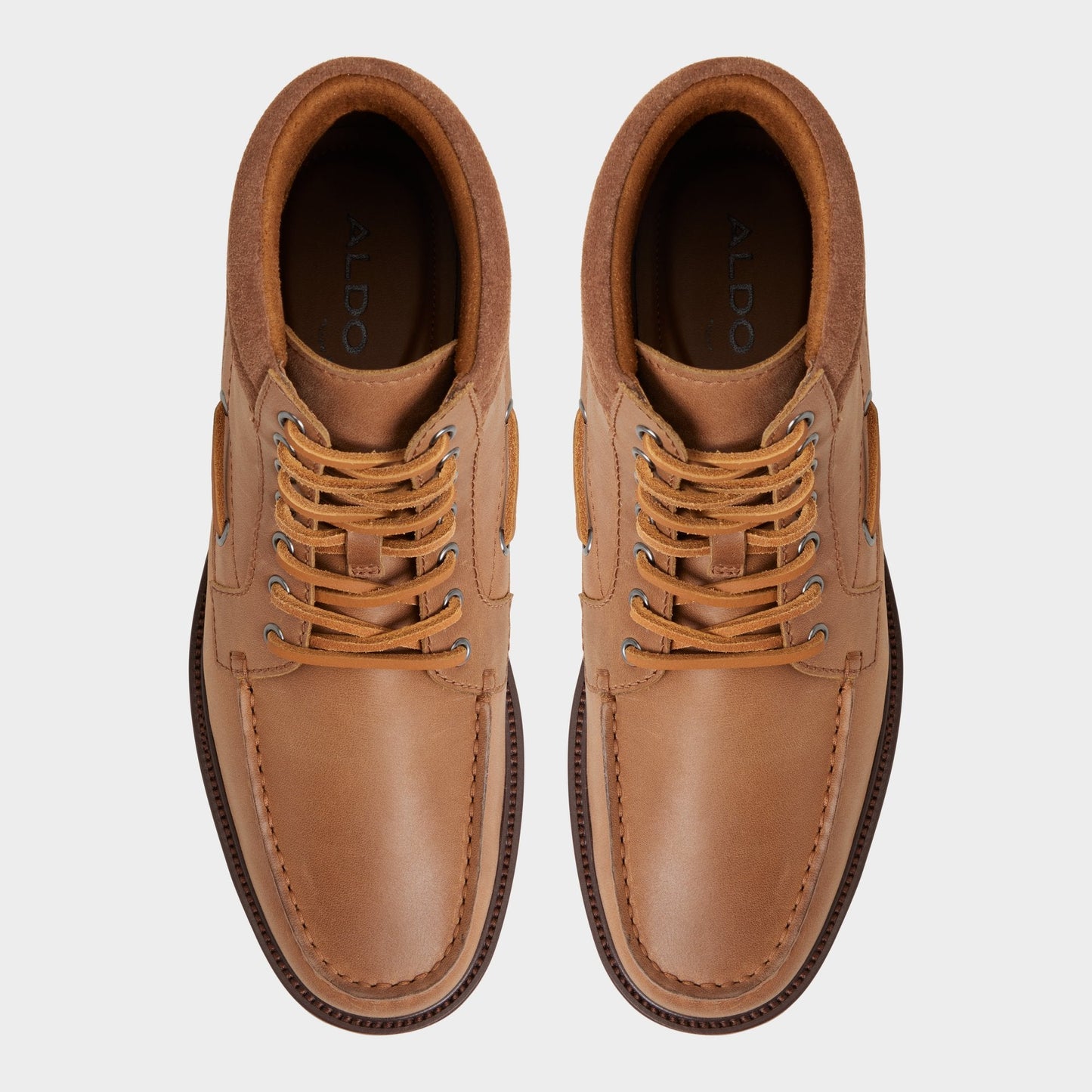 Farrell in Cognac - Combat boot, Lug sole - Cognac