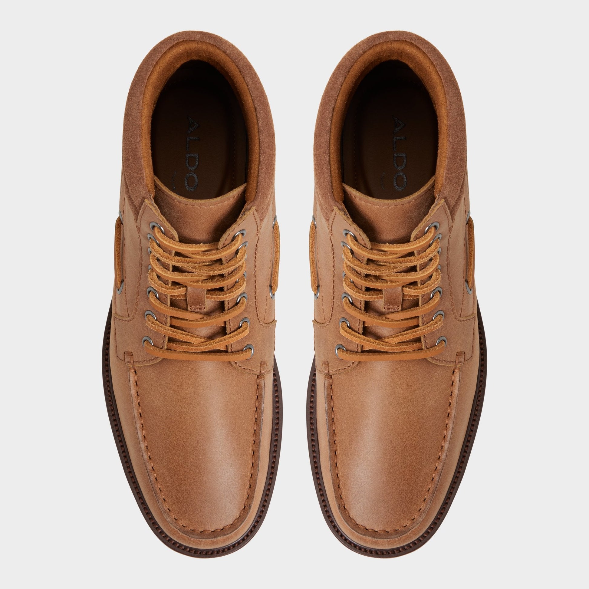 Farrell in Cognac - Combat boot, Lug sole - Cognac