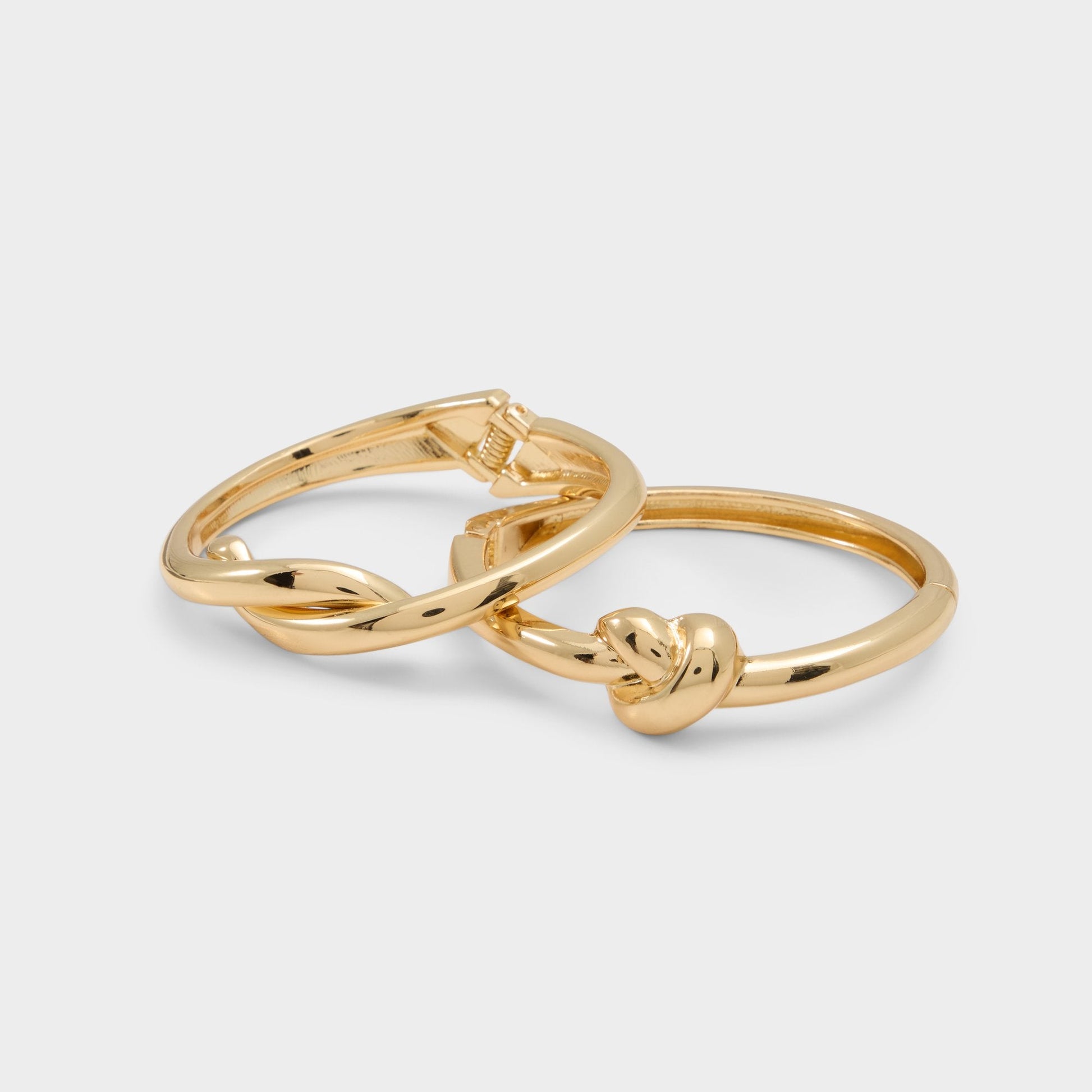 Knotts in Gold - Bangle bracelet - Gold